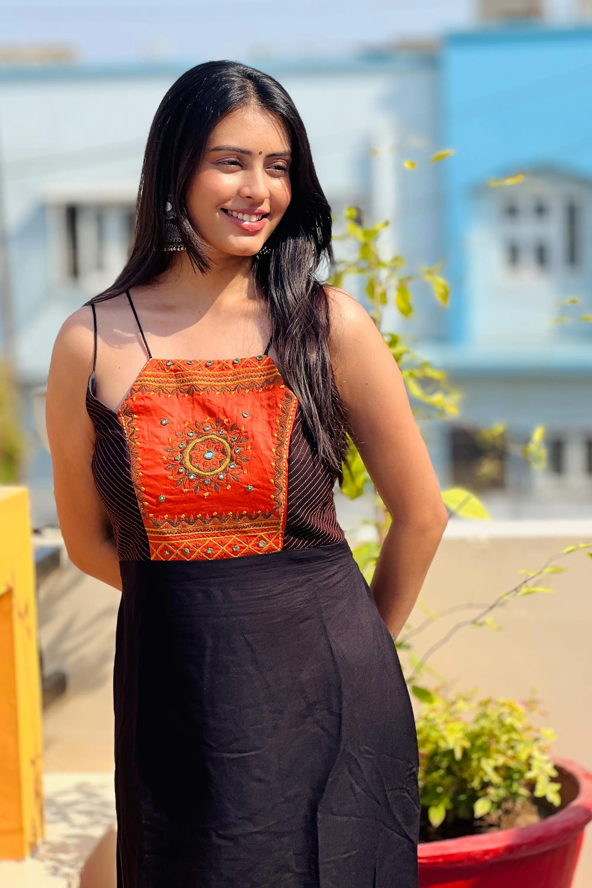 ASHEN BLACK KUTCHI HANDWORK KURTA SET