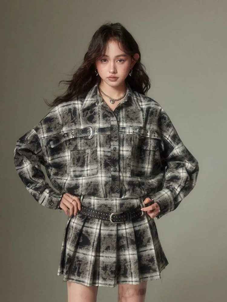 Contrast plaid shirt   pleated skirt【s0000003967】