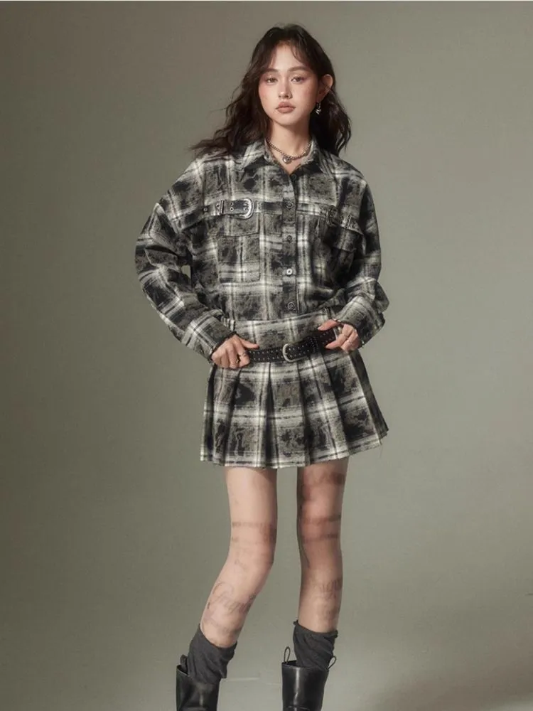 Contrast plaid shirt   pleated skirt【s0000003967】